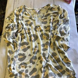 Lularoe Leopard “Sloppy Babydoll” Blouse